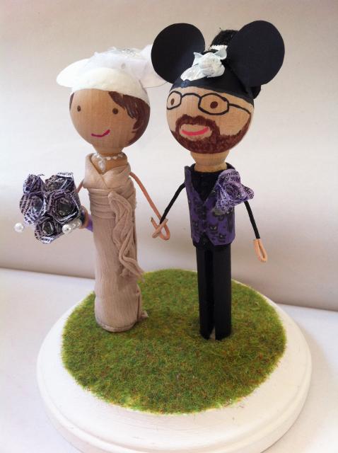 Gilly and Aaron side