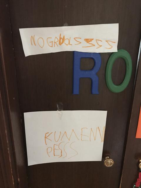 2017-06-27 Ben makes signs for his bedroom door