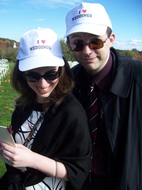 they apparently love weddings!