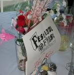 our table (The Kiss)