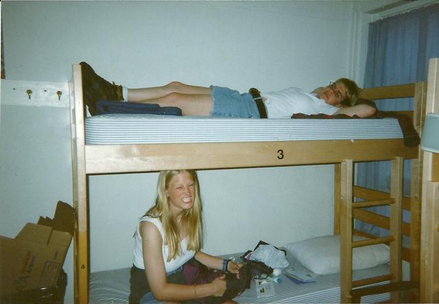 CMP -- Odie and Cass in hostel
